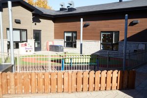 Cour extérieure - CPE Tante Michèle